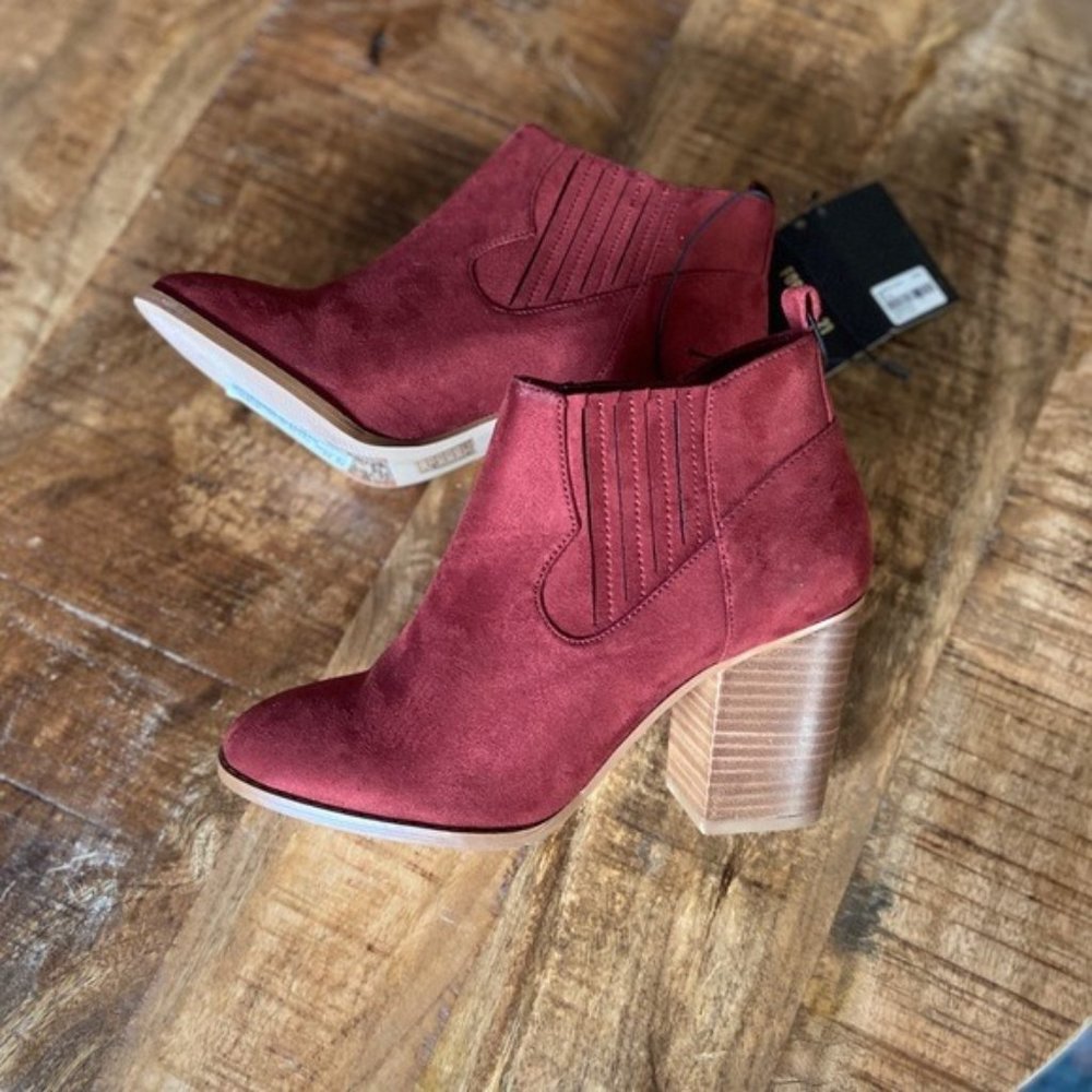 X Forever 21 bootie heels burgundy